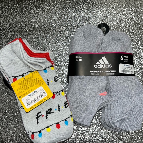 Accessories - 16 Pair of selection of Adidas / Friends socks bundle